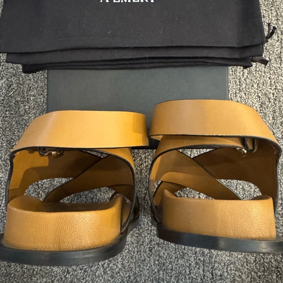 A. Emery Jalen- 37- Deep Tan-EX! - Picture 9 of 11